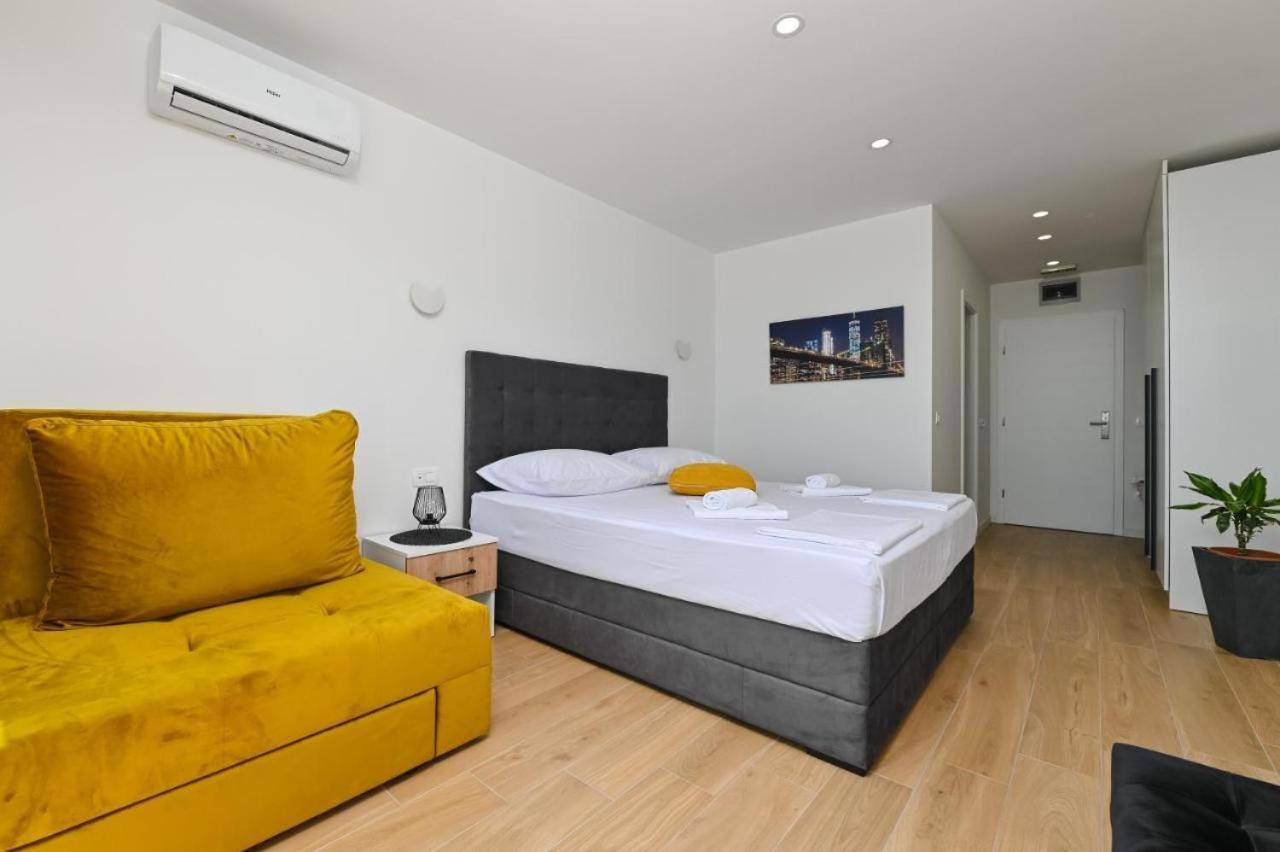 Boutique Hotel Ivy'Z Novalja Ngoại thất bức ảnh