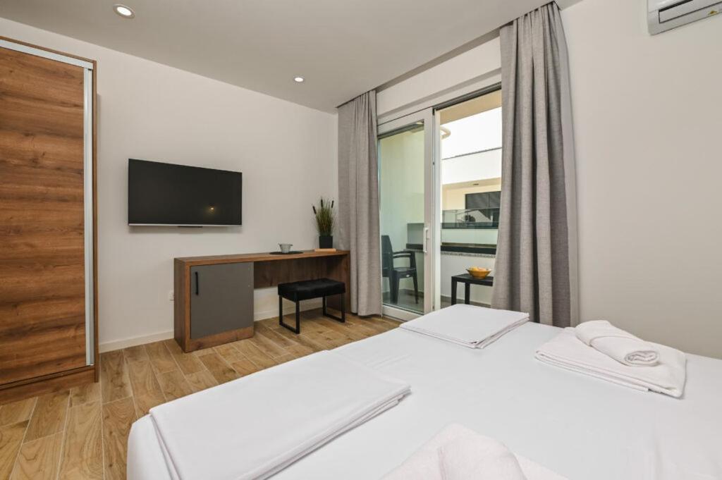 Boutique Hotel Ivy'Z Novalja Ngoại thất bức ảnh
