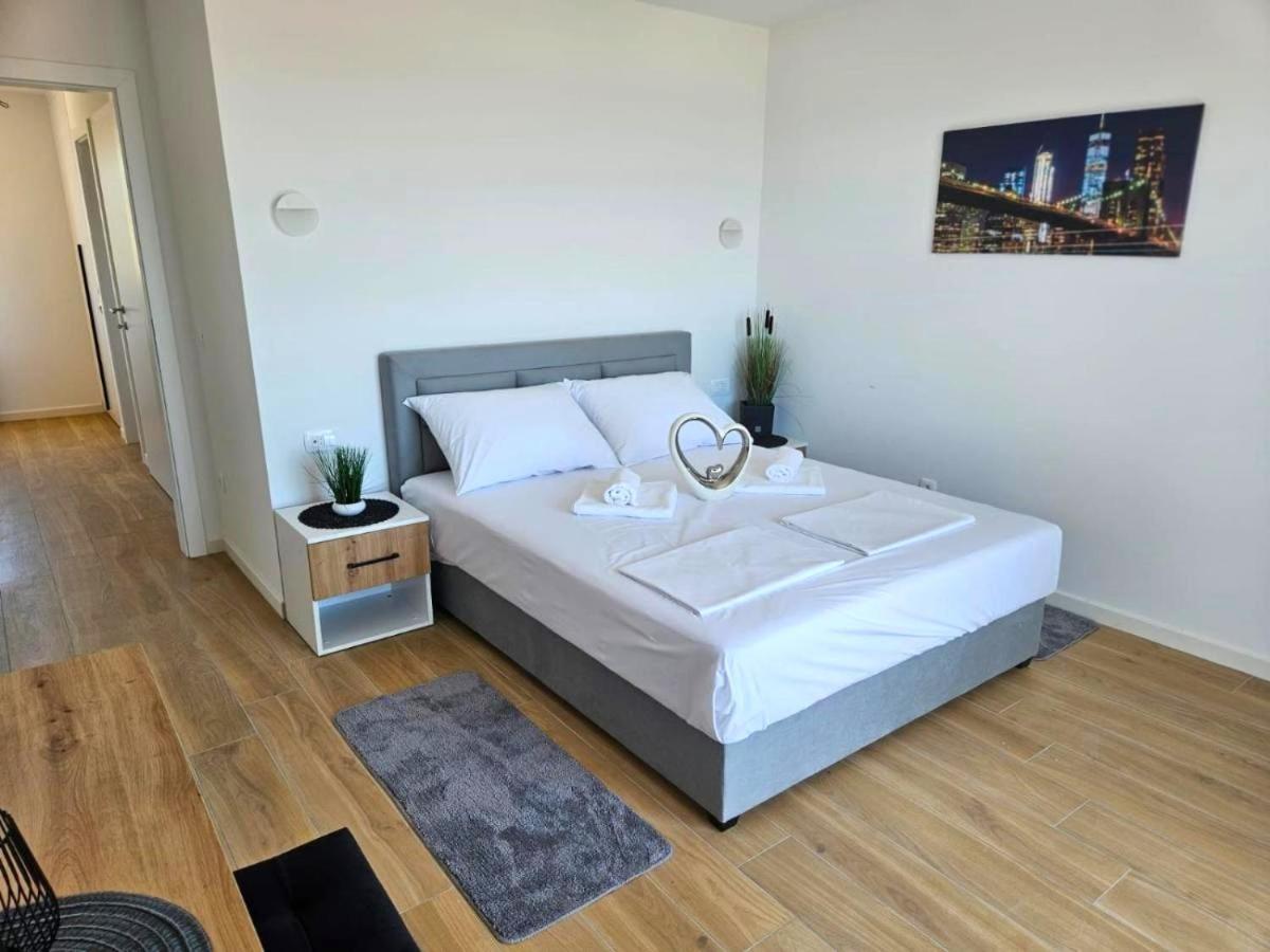 Boutique Hotel Ivy'Z Novalja Ngoại thất bức ảnh